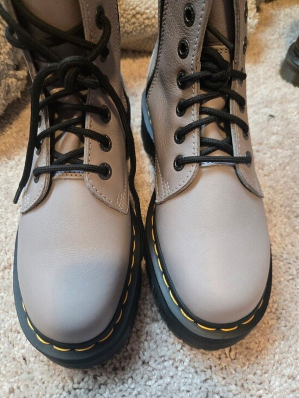 NWOB! Dr Martens Gray Jadon III Platform Boots. Size 8. MAKE OFFER!! - Picture 4 of 7